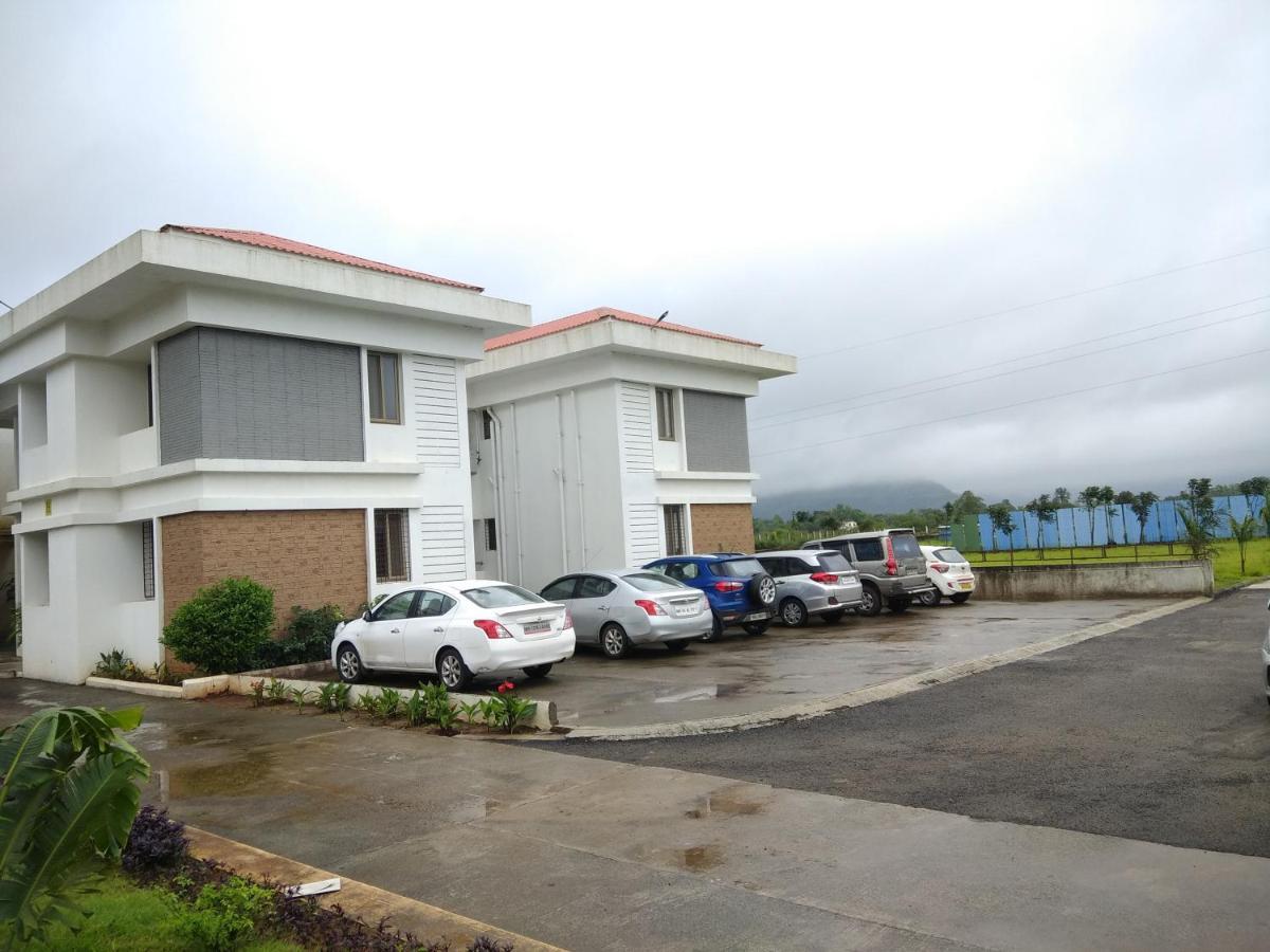 Parishreya Holiday home Lonavala Exterior foto